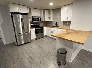 1 Lloyd Pl, Saint Albert, AB T8N2H4