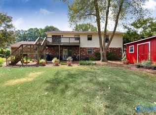 815 Esslinger Rd SE, Huntsville, AL 35802