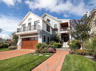 549 42nd St, Avalon, NJ 08202