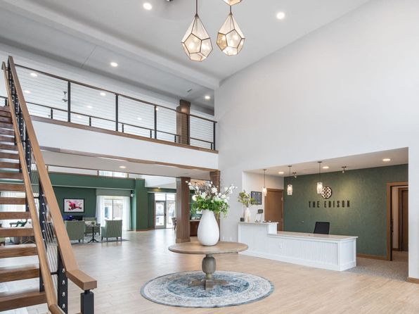 5891 Rice Creek Pkwy #E-5873