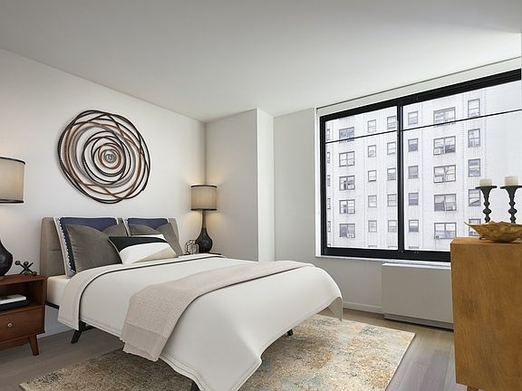 4th image of 180 W 20th St APT 16S