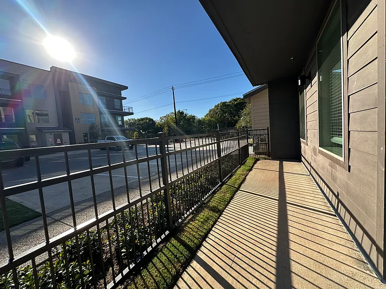 W Fm Road 1626 — Photo 17