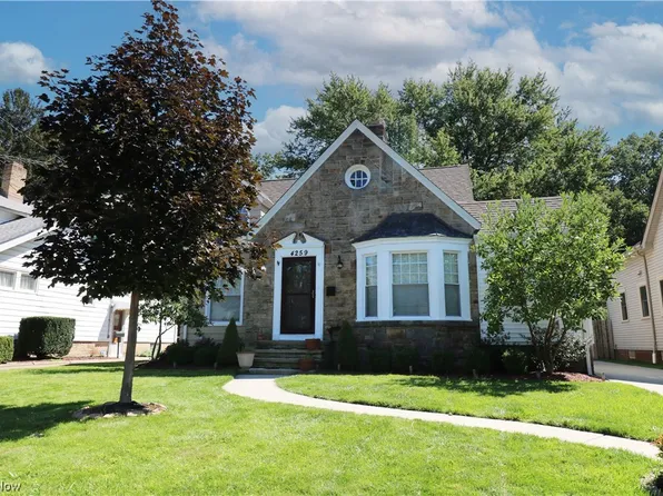 4259 W 196th St, Fairview Park, OH 44126