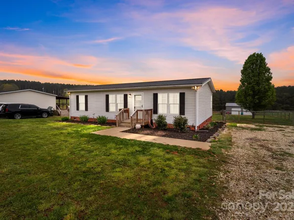 34958 Lowder Rd, New London, NC 28127