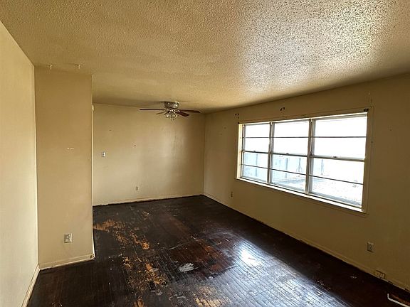 4th image of 5156 Windcrest Rd