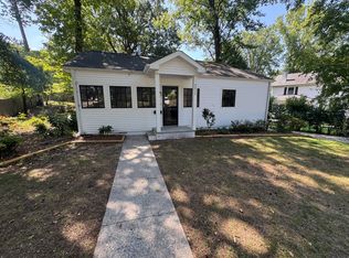 2611 Sherwood St, Greensboro, NC 27403