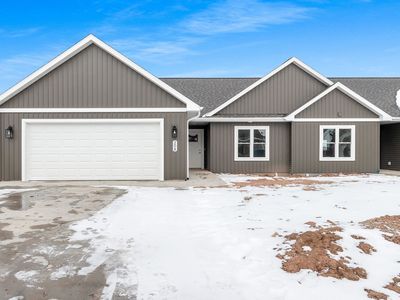 208 Clubhouse Ln, Kimberly, WI, 54913