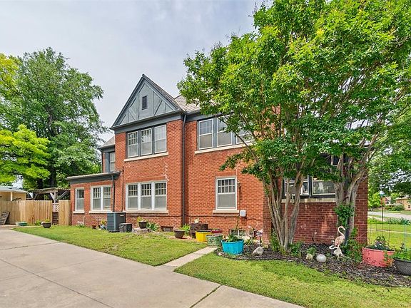 5th image of 702 S Williams Ave