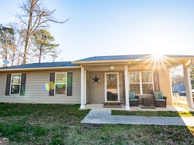 885 Green Valley Dr NW, Conyers, GA, 30012