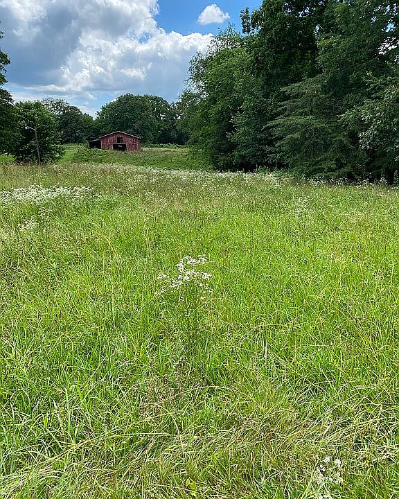 1st image of 3008 Old Greenbrier Pike