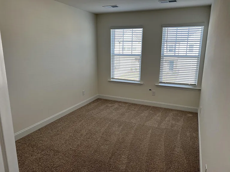 54 Bluebottle St — Photo 11