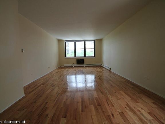 5th image of 1446 N Dearborn St #323