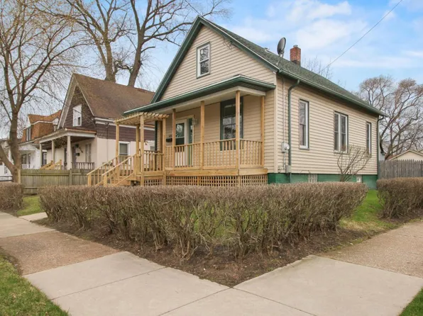 6700 21st AVENUE, Kenosha, WI 53143