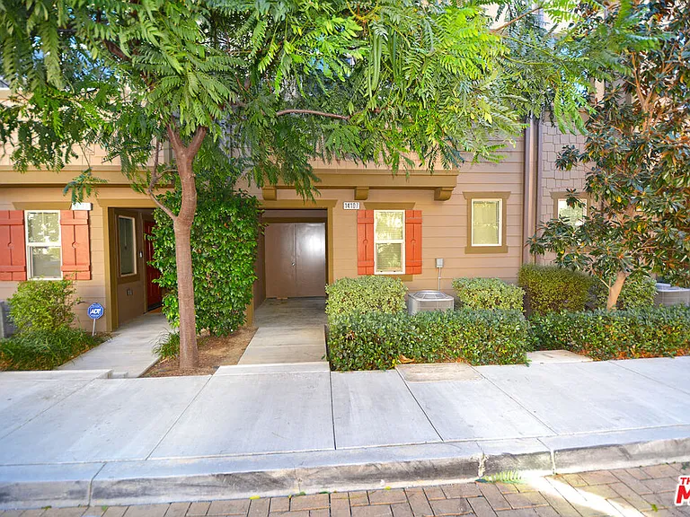 14107 W Birch Ln — Photo 25