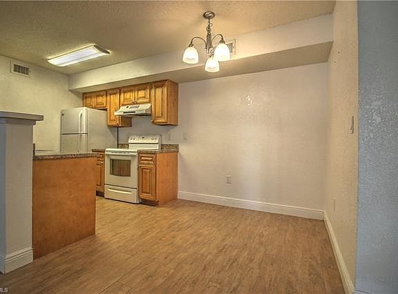 5th image of 12700 Equestrian Cir APT 2503
