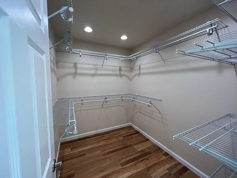 4328 Magnolia Dr NE — Photo 12