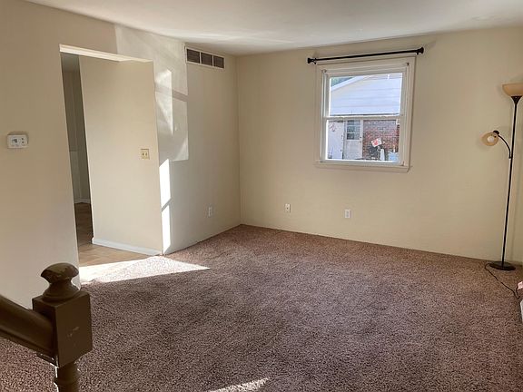 3rd image of 2408 Windy Hill Ln