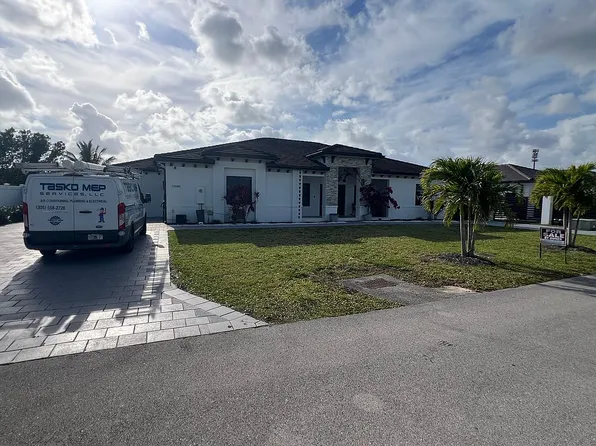 21480 SW 132nd Ct, Miami, FL 33177