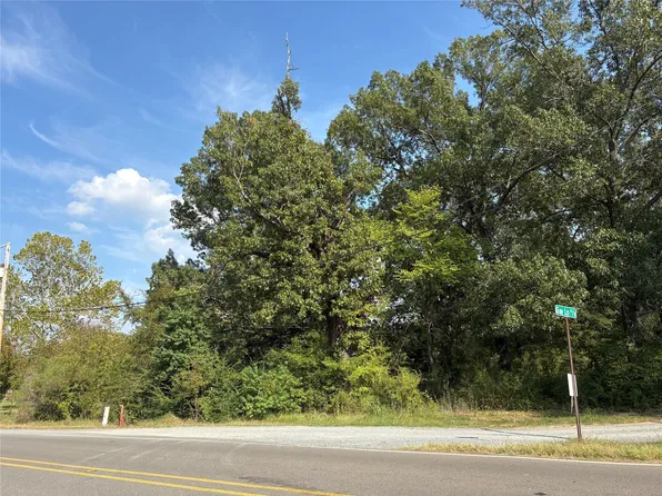 10497 Ferry Lake Rd, Oil City, LA 71061