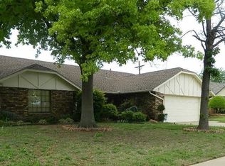 1136 NW 75th St, Lawton, OK 73505