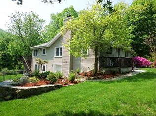 776 Peekskill Hollow Rd, Putnam Valley, NY 10579