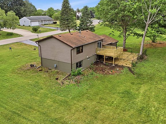 2nd image of 8320 Phyllis Rd