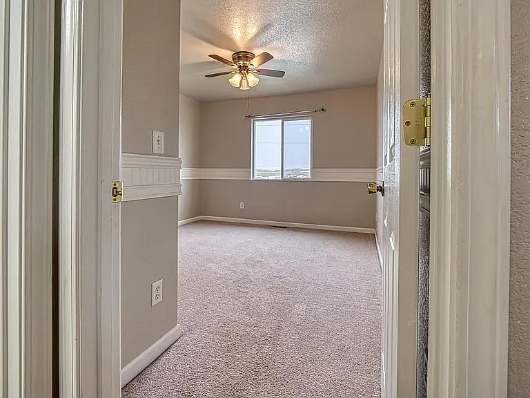 1902 Harvest Moon Dr — Photo 10