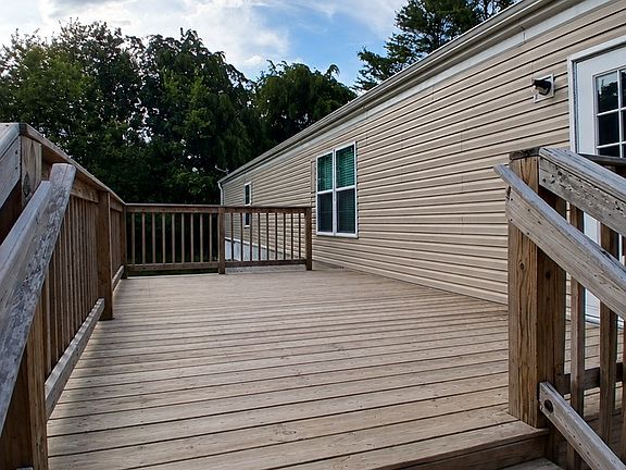 4th image of 20 Towe Ln