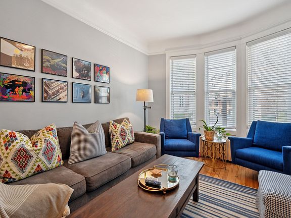 2nd image of 432 W Dickens Ave APT 1