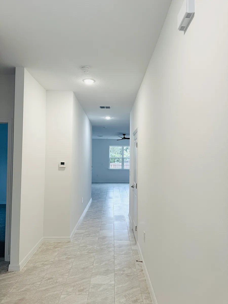 Building Photo - 2890 Lingo Ln