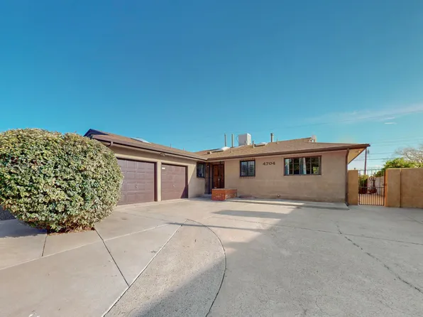 4704 Hilton Ave NE, Albuquerque, NM 87110