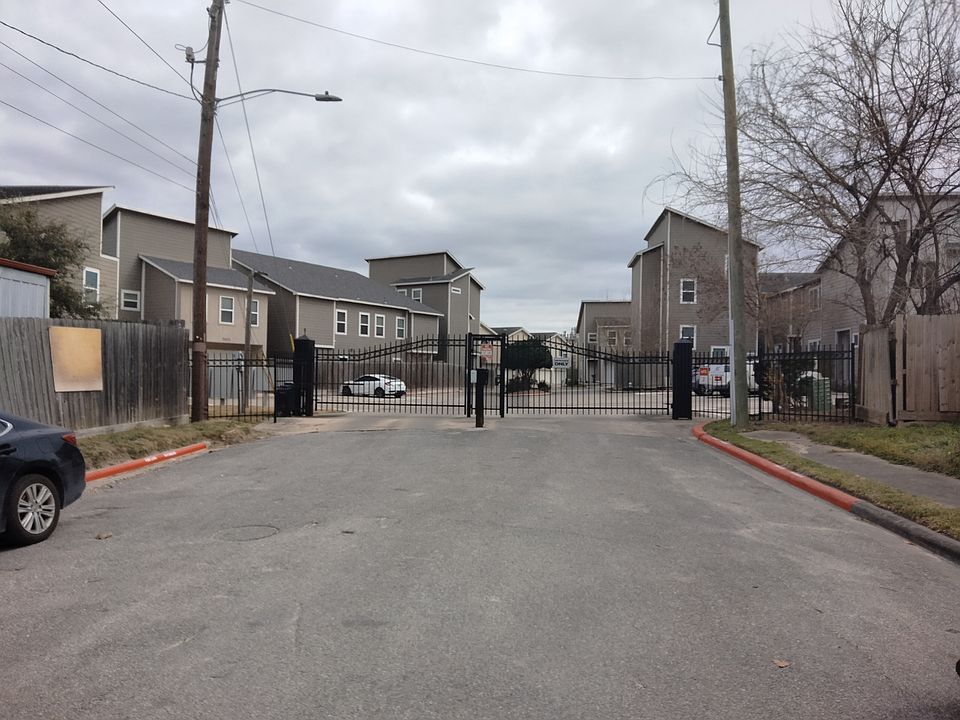 1st image of 5307 Avenue J