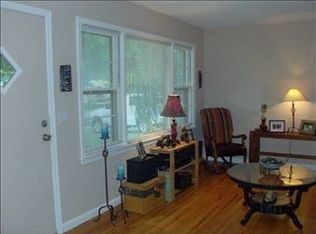 2017 S Edgemoor Dr, Wichita, KS 67218