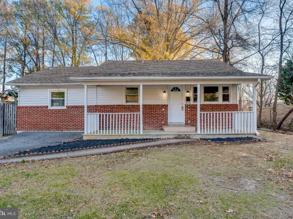 13 Prospect Ave, Indian Head, MD 20640