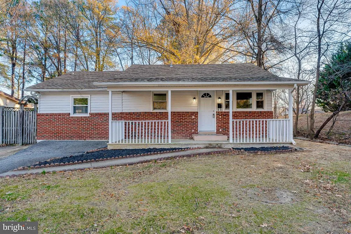 13 Prospect Ave photo 1