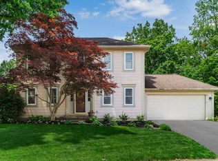 2368 Chetfield Pl, Powell, OH 43065