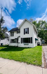 1003 Fletcher St, Owosso, MI, 48867