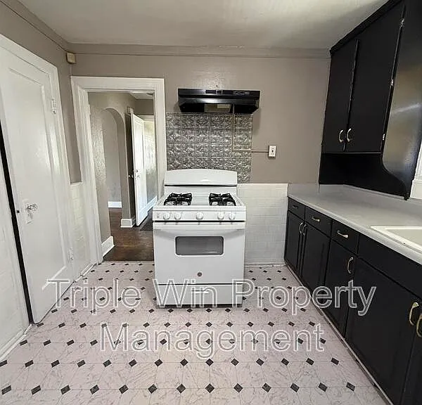 8530 Lowell St — Photo 13