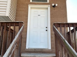 929 Apadana Ct #929, Coralville, IA 52241