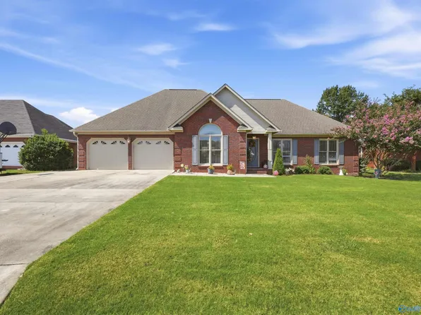 2903 Whiteford Dr SW, Decatur, AL 35603