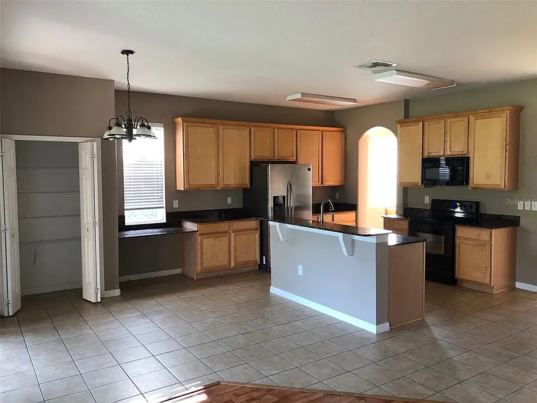 10515 Coral Key Ave — Photo 10