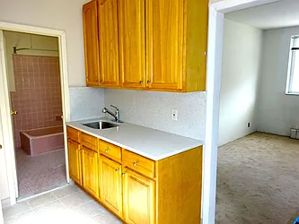 Rented by Amorelli Realty