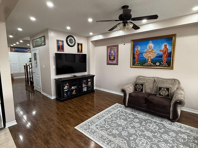 20 Country Ridge Ct — Photo 14