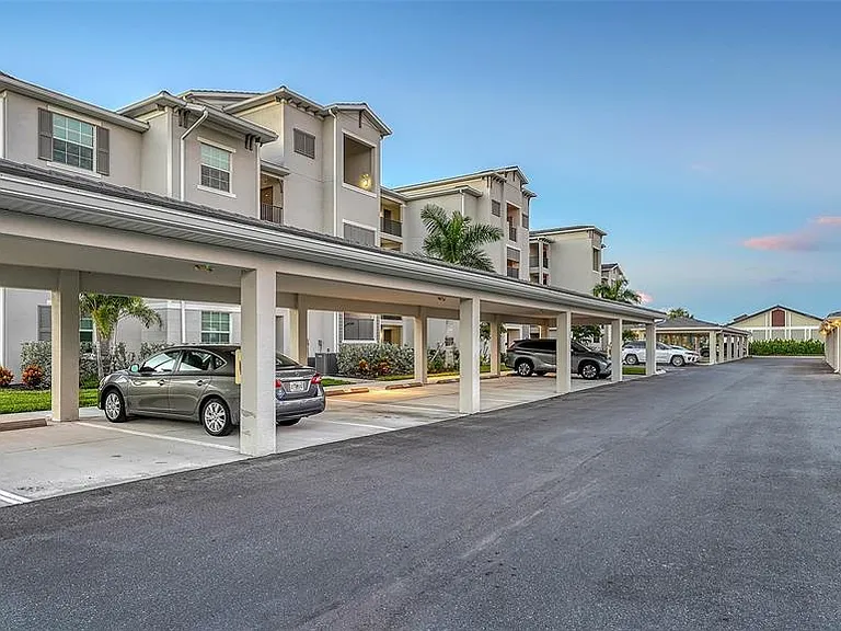 12140 Wellen Golf St #301 — Photo 4