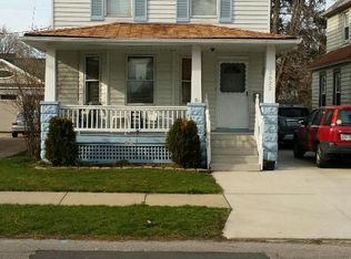 3622 Poe Ave, Cleveland, OH 44109