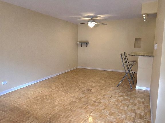 2nd image of 4606 River Rd