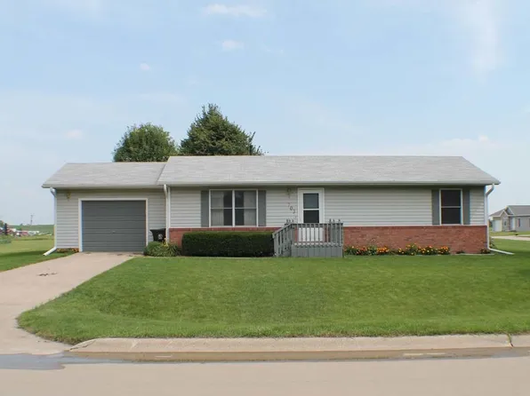 703 E Ohio St, Lenox, IA 50851