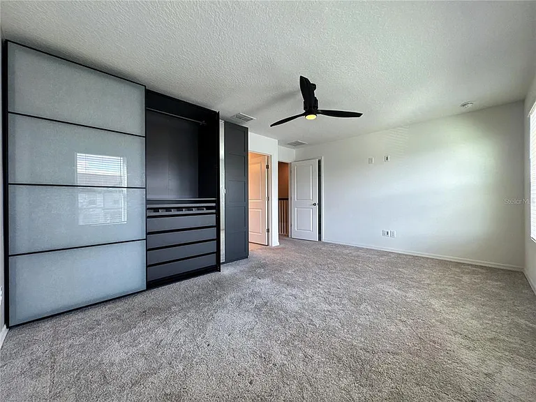 2962 Voyager Ave — Photo 12