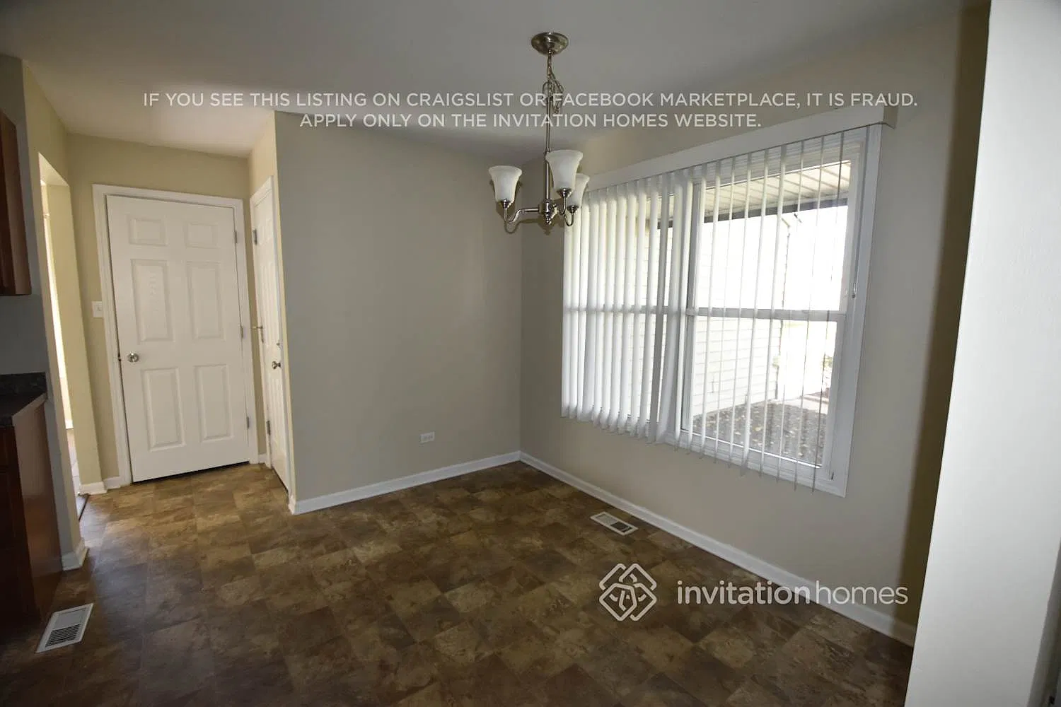 20658 S Graceland Ln Frankfort, IL 60423 — Photo 2