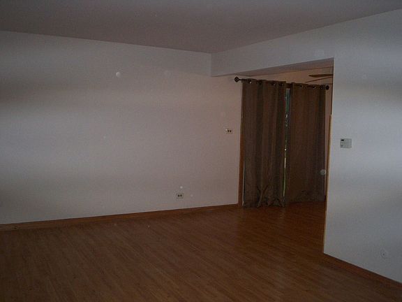 3rd image of 1739 Queensbury Cir #5952